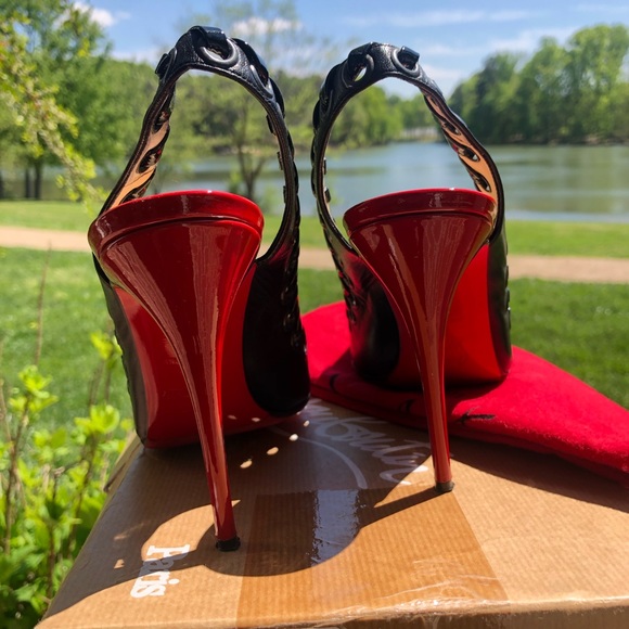 Authentic Christian Louboutin Ostri Slingback - Picture 3 of 8